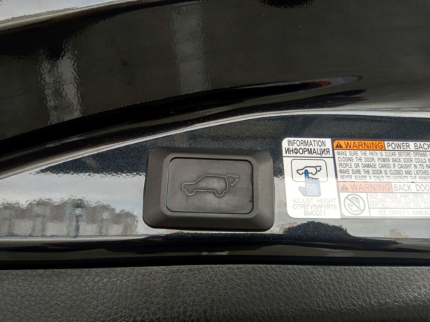 Toyota RAV4 IV (XA40) · Рестайлинг, 5 мест, 2016 г.