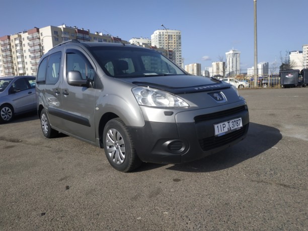 Peugeot Partner II, 2010 г.