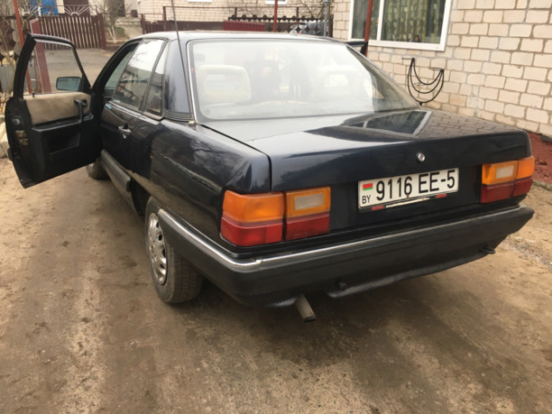 Audi 100 С3, 1983 г.