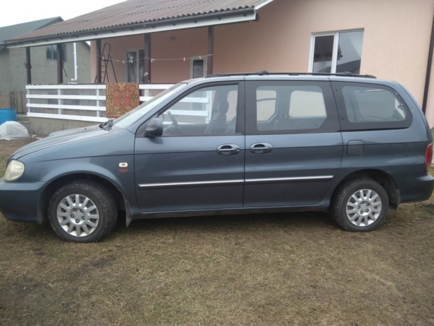 Kia Carnival I · Рестайлинг, 5 мест, 2002 г.