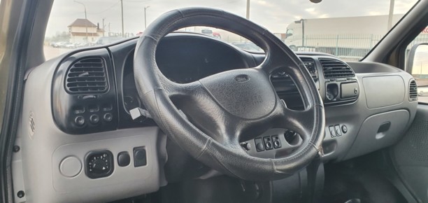 Ford Transit пассажирский, 2000 г.