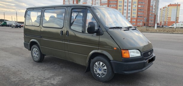 Ford Transit пассажирский, 2000 г.