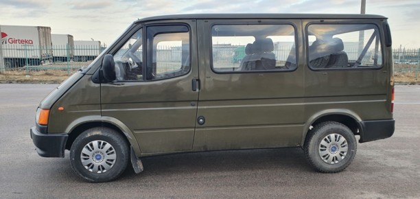Ford Transit пассажирский, 2000 г.