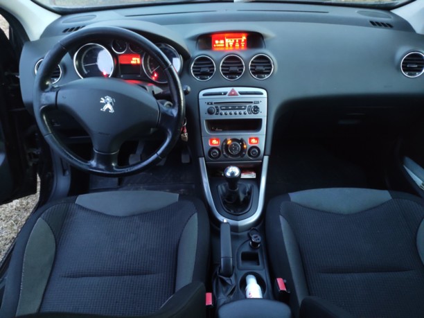 Peugeot 308 T7 · Рестайлинг, 2012 г.