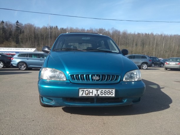 Kia Carnival I, 7 мест, 2000 г.