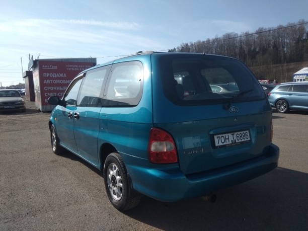 Kia Carnival I, 7 мест, 2000 г.