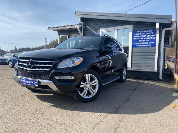 Mercedes-Benz M-Класс W166, 5 мест, 2012 г.