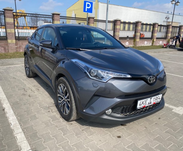 Toyota C-HR, 2017 г.