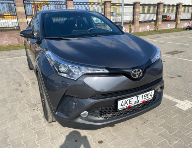 Toyota C-HR, 2017 г.