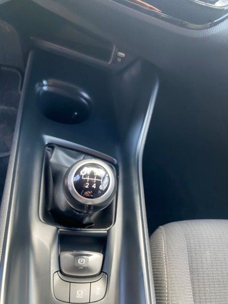 Toyota C-HR, 2017 г.