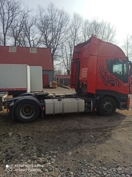 Iveco Stralis AS 440 S46T/P Euro6, 2015 г.