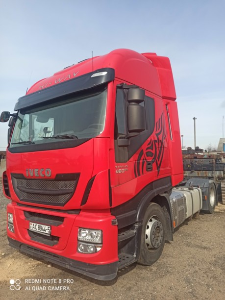 Iveco Stralis AS 440 S46T/P Euro6, 2015 г.