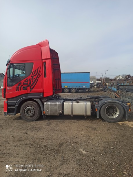 Iveco Stralis AS 440 S46T/P Euro6, 2015 г.