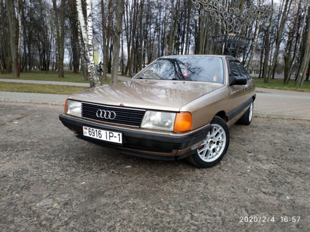 Audi 100 С3, 1983 г.
