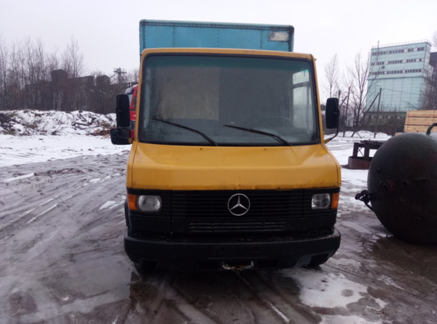 Mercedes Т2 407D - 814D 508, 1989 г.