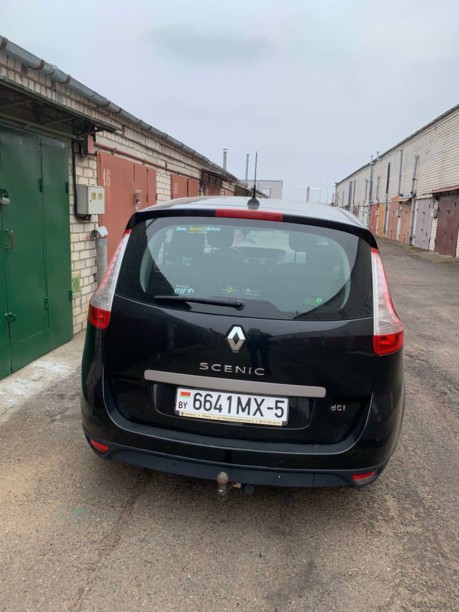 Renault Grand Scenic III · 2-й рестайлинг, 7 мест, 2013 г.