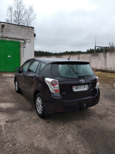 Toyota Verso I, 5 мест, 2009 г.