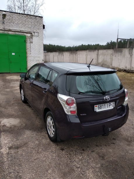 Toyota Verso I, 5 мест, 2009 г.
