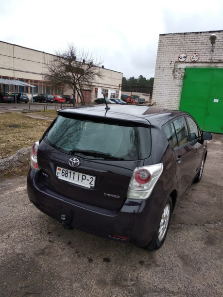 Toyota Verso I, 5 мест, 2009 г.