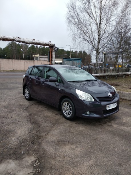 Toyota Verso I, 5 мест, 2009 г.
