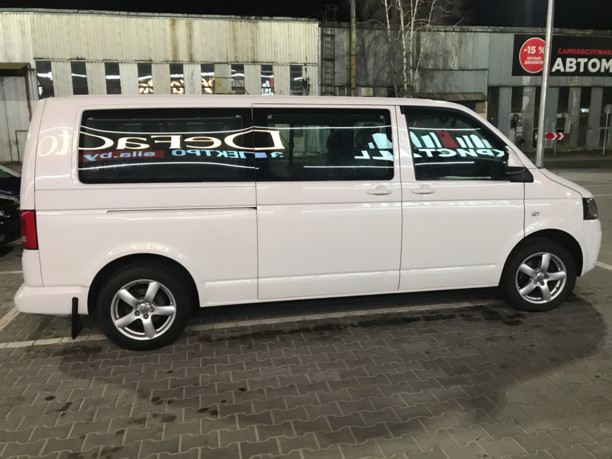 Volkswagen Caravelle T5, 2012 г.
