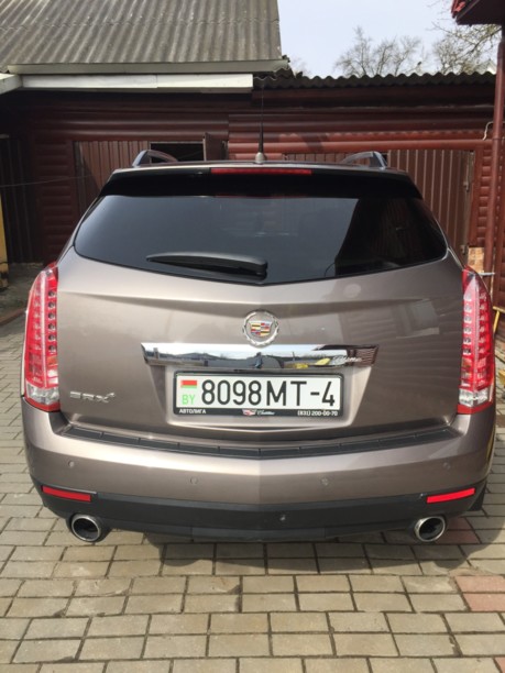 Cadillac SRX II, 5 мест, 2011 г.