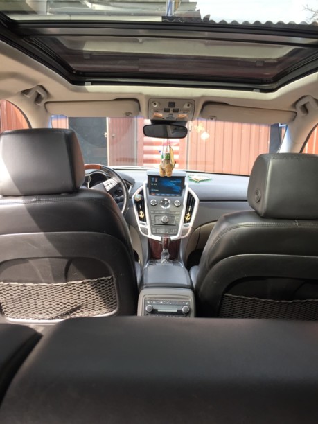 Cadillac SRX II, 5 мест, 2011 г.