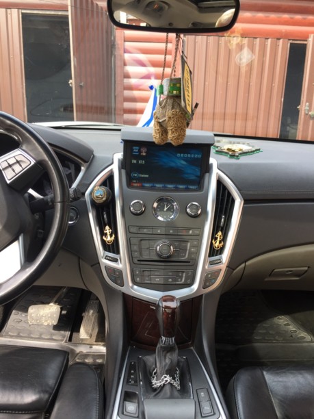 Cadillac SRX II, 5 мест, 2011 г.
