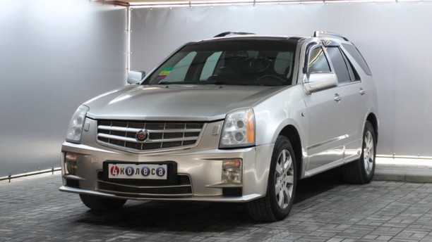 Cadillac SRX I, 5 мест, 2007 г.