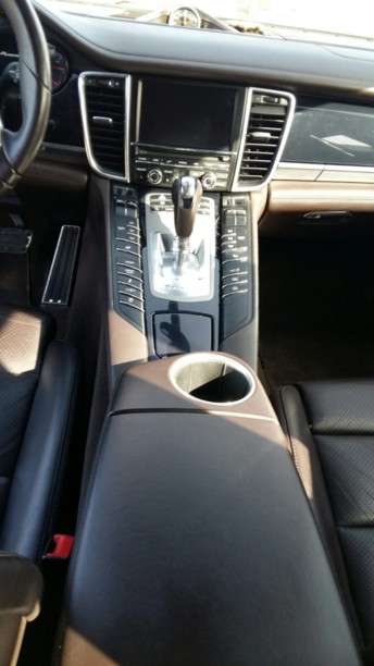 Porsche Panamera 970, 2010 г.
