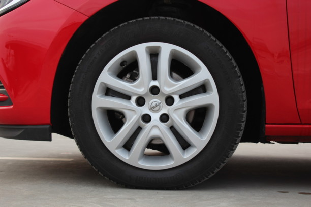 Opel Astra K, 2018 г.