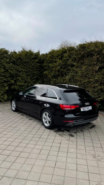 Audi A4 B9, 2016 г.