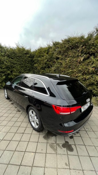 Audi A4 B9, 2016 г.