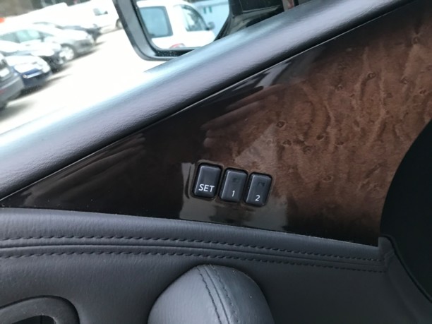 Infiniti QX56 II, 7 мест, 2010 г.