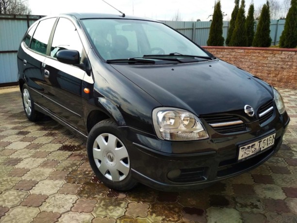 Nissan Almera Tino, 2004 г.