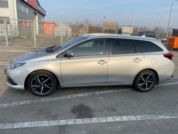 Toyota Auris II (E180) · Рестайлинг, 2017 г.
