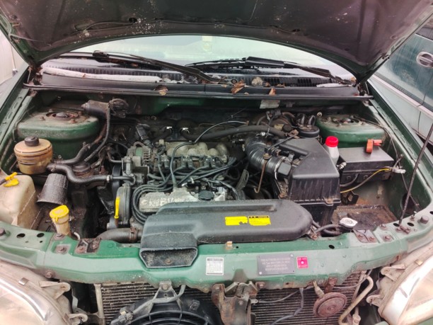 Kia Carnival I, 7 мест, 1999 г.