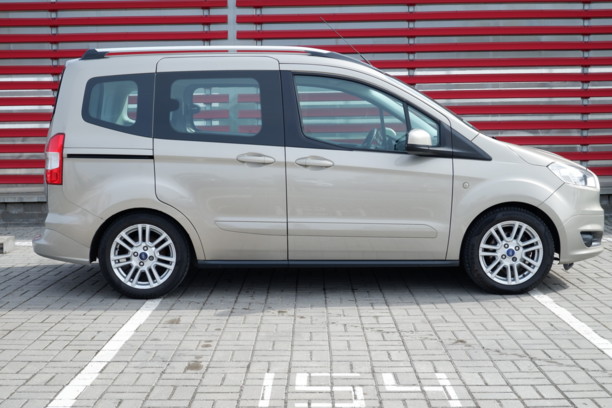 Ford Tourneo Courier, 2015 г.