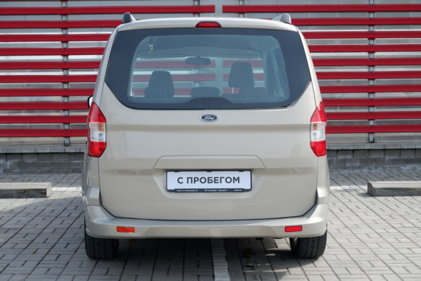 Ford Tourneo Courier, 2015 г.