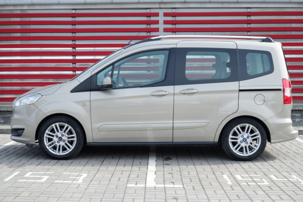 Ford Tourneo Courier, 2015 г.