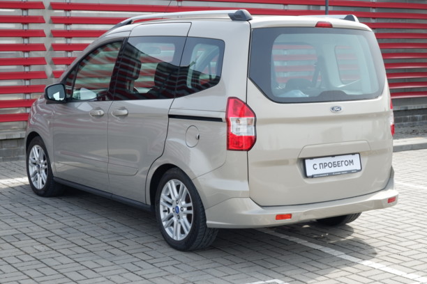 Ford Tourneo Courier, 2015 г.