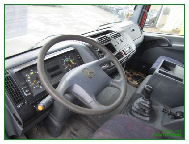 Mercedes Atego 1318, 2002 г.