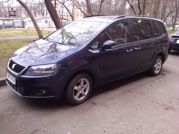 SEAT Alhambra II, 5 мест, 2011 г.