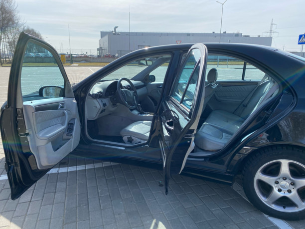 Mercedes-Benz C-Класс W203, S203, CL203, 2001 г.