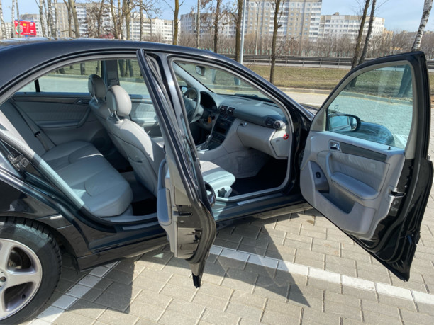 Mercedes-Benz C-Класс W203, S203, CL203, 2001 г.