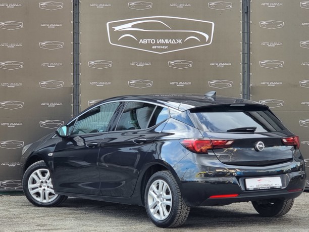 Opel Astra K, 2016 г.