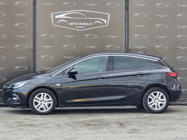 Opel Astra K, 2016 г.