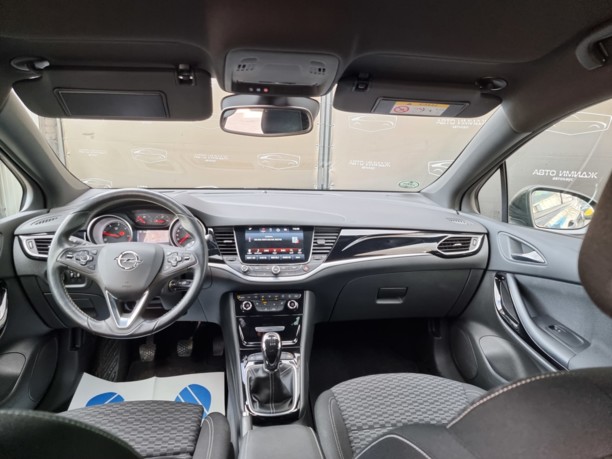 Opel Astra K, 2016 г.