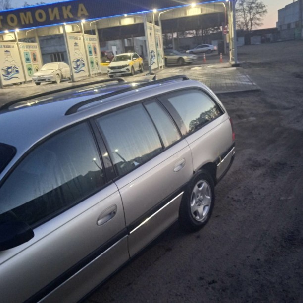 Opel Omega B, 1996 г.