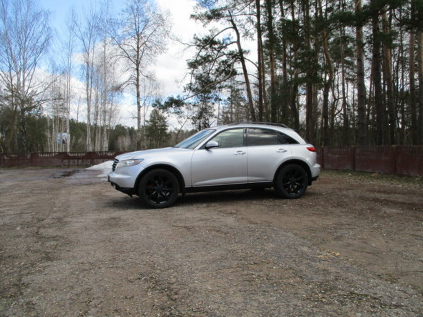 Infiniti FX I, 2003 г.